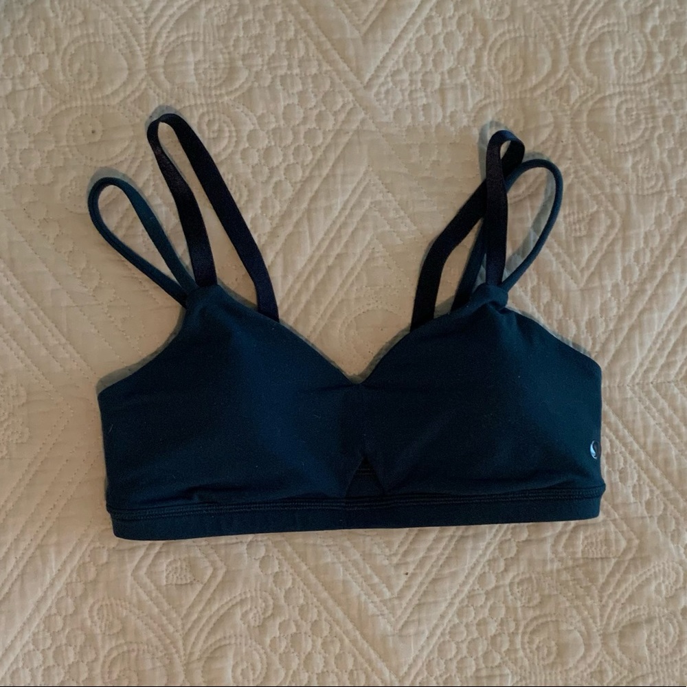 Lululemon bra